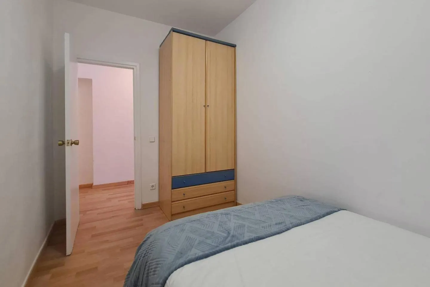 21Ara1085- Fabulous 4Br Apartment In Ciutat Vella Barcelona