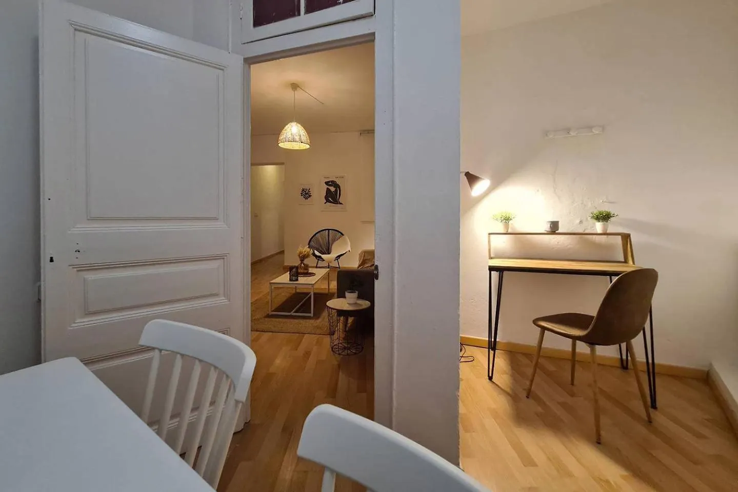 21Ara1085- Fabulous 4Br Apartment In Ciutat Vella 巴塞罗那